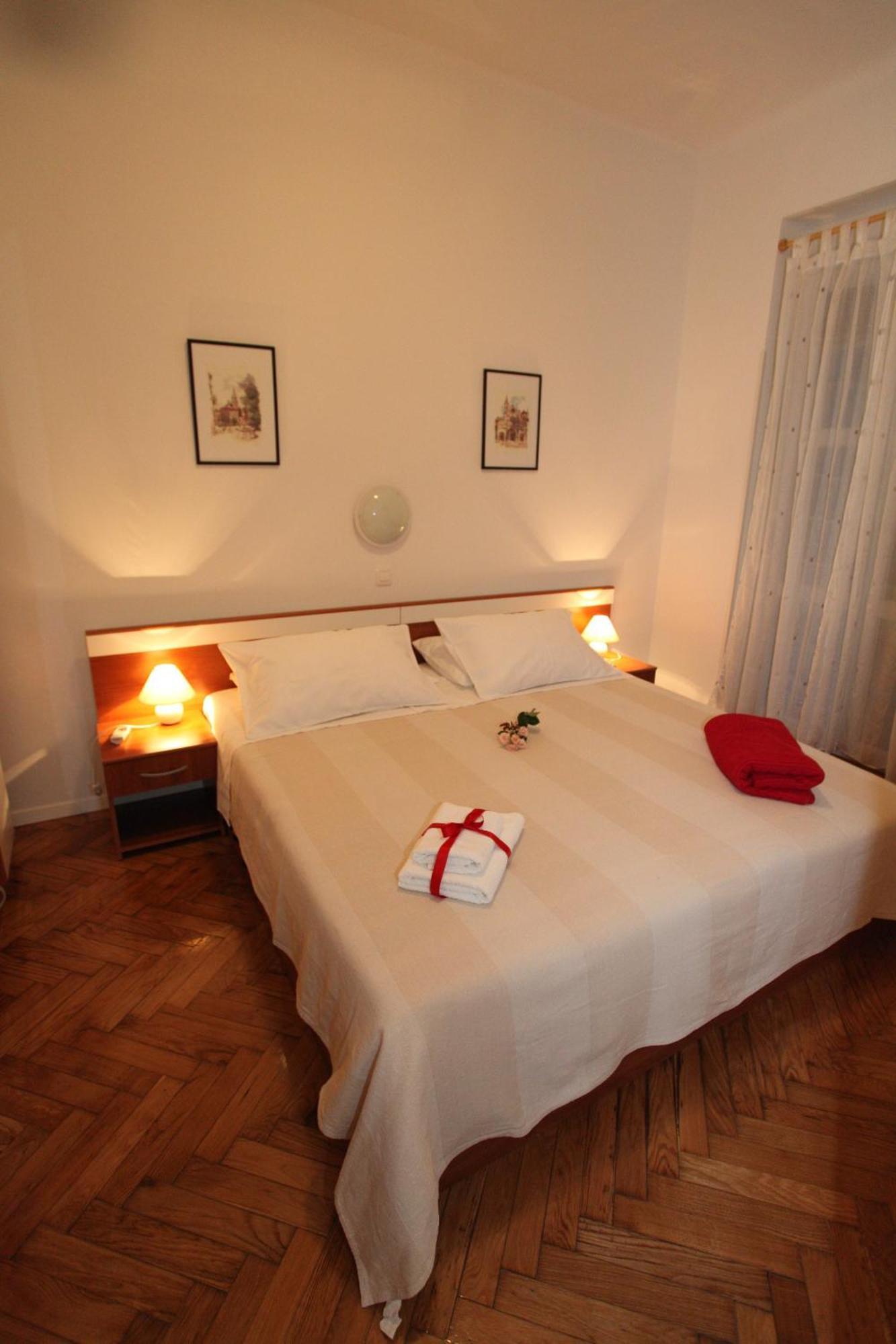 Vincent Apt. In Old Town Centre Zadar Room photo