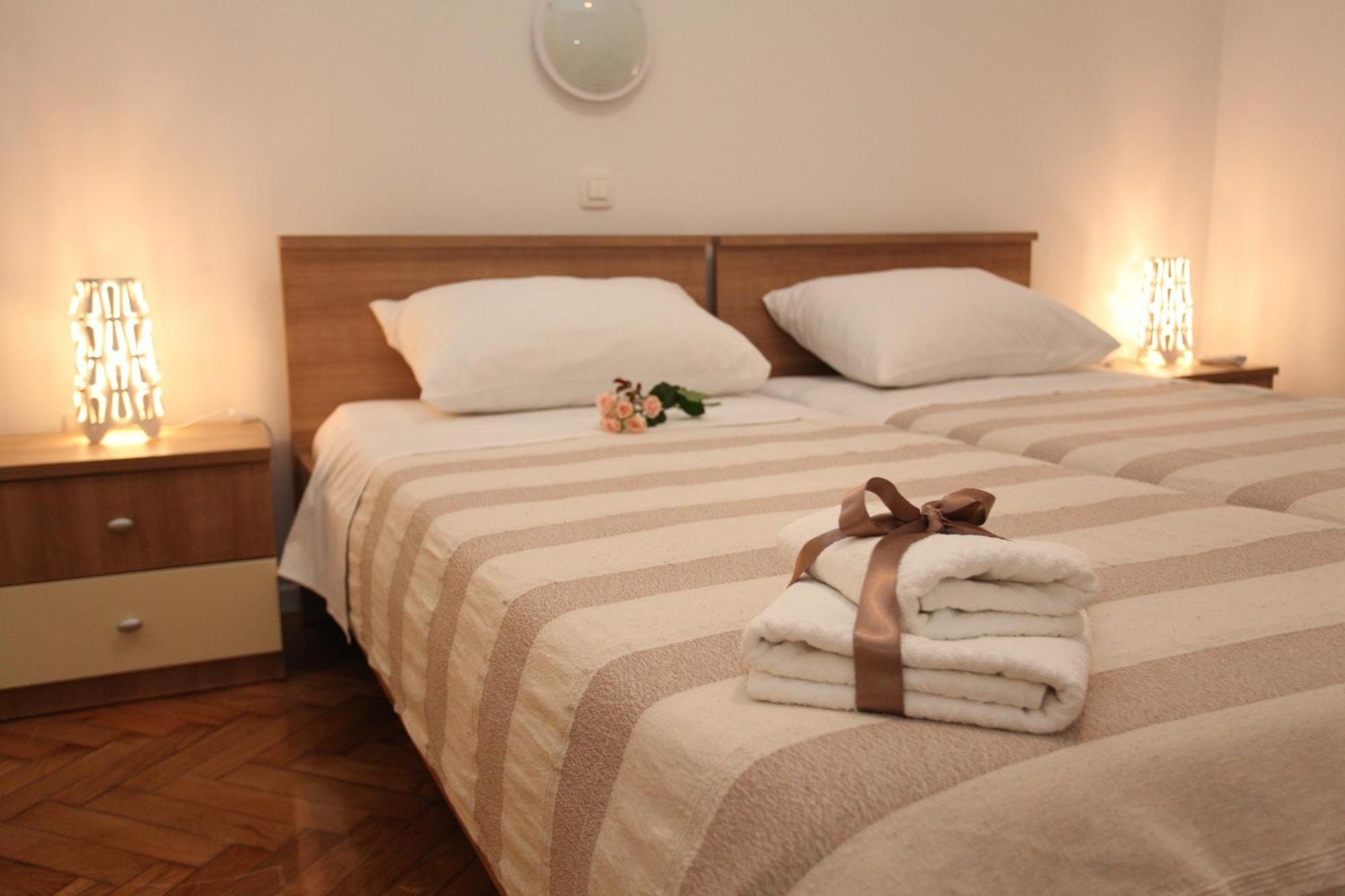 Vincent Apt. In Old Town Centre Zadar Room photo