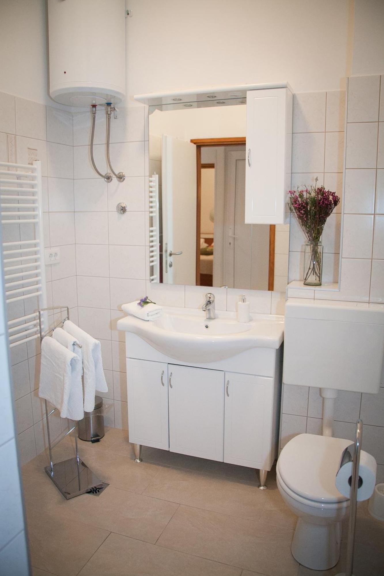Vincent Apt. In Old Town Centre Zadar Room photo